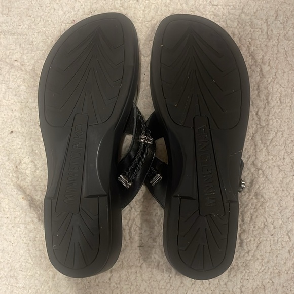 The are a size 8 black summer sandal - Picture 2 of 3
